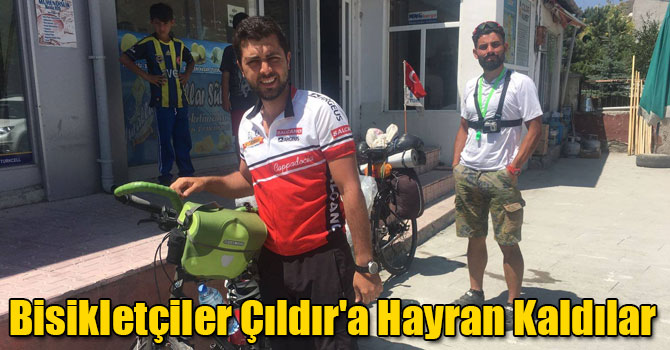 Bisikletçiler Çıldır'a Hayran Kaldılar
