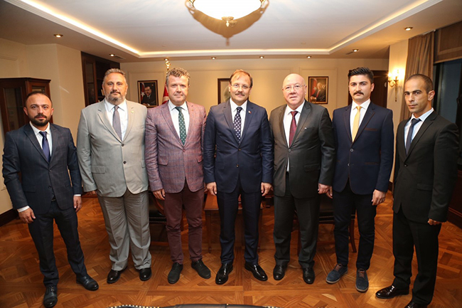 "Resmi ilan tarifesinin bir an önce belirlenmesi yerel basın kuruluşlarımız açısından zaruridir"