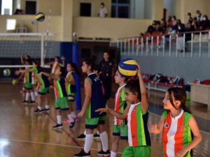 Kepez’de yaz spor okulları başlıyor
