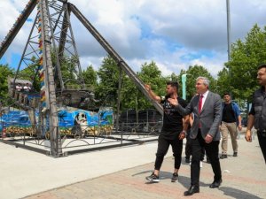 23 oyun grubunun bulunduğu yeni lunapark kapılarını açtı