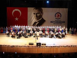 Türk Sanat Müziği Korosundan yılsonu konseri