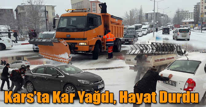 Kars’ta Kar Yağdı, Hayat Durdu