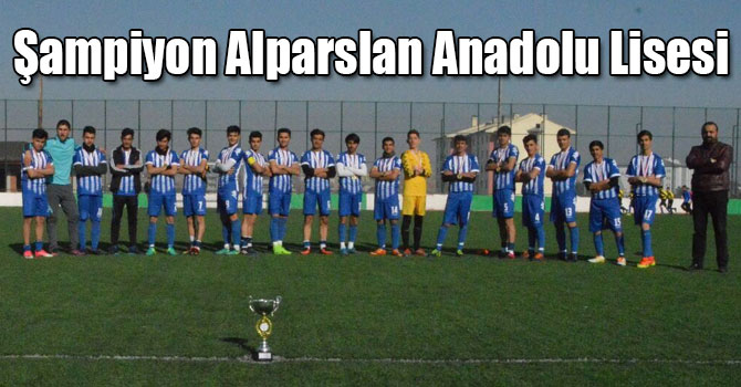 Kars’ta Liselerarası Futbol Turnuvasında Şampiyon Alparslan Anadolu Lisesi