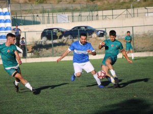 Futbolun kalbi İvrindi’de atıyor