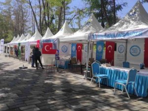 Tatvan’da 9 üniversite tanıtım standı kurdu