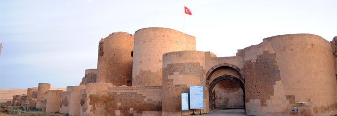 Turizm geliri 2017 yılında yüzde 27 arttı