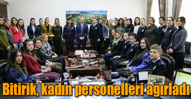 Kars Emniyet Müdürü Bitirik, kadın personelleri ağırladı