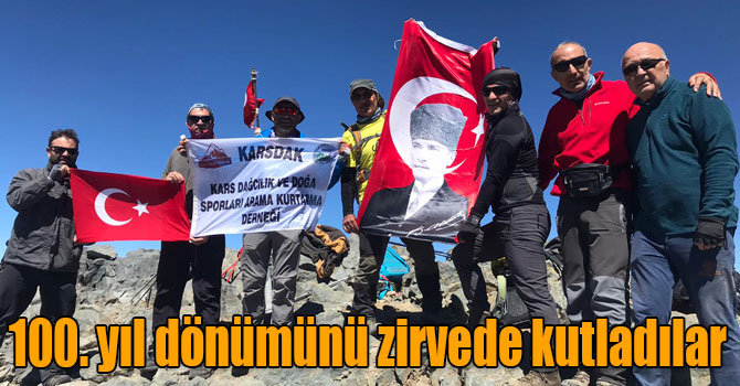 100. yıl dönümünü zirvede kutladılar