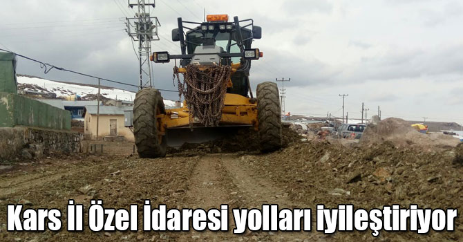 Kars İl Özel İdaresi yolları iyileştiriyor