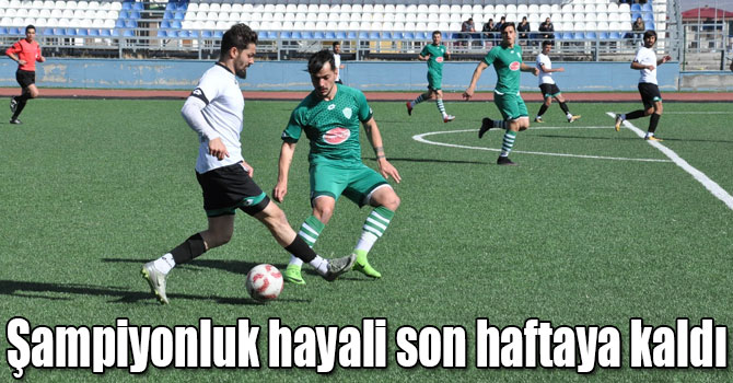 Kars 36 Spor’un şampiyonluk hayali son haftaya kaldı