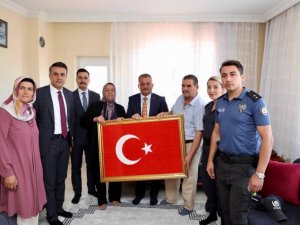 Vali Yazıcı: “Şehit ailelerimizin her zaman yanındayız”