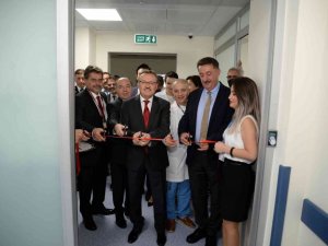 Bursa’da yenilenen Tüp Bebek Merkezi hizmete açıldı