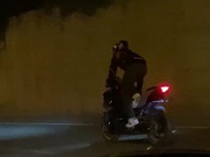Kendi ve diğer sürücülerin canını hiçe saydı