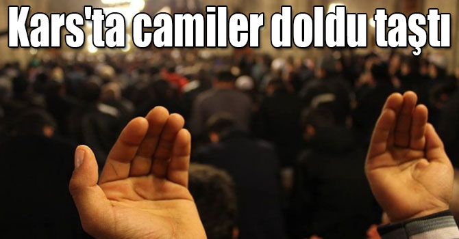 Miraç Kandili'nde Kars'ta camiler doldu taştı