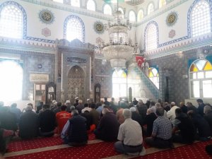 Gediz Kayaköy’de hayırsever çiftin yaptırdığı cami lojmanı açılışı yapıldı