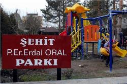 Kağızman Kaymakamlığı Şehit Piyade Er Erdal Oral anısına çocuk parkı yaptırdı