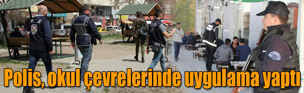 Kars’ta polis, okul çevrelerinde uygulama yaptı