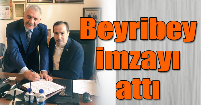 AK Parti Kars Milletvekili Yusuf Selahattin Beyribey imzayı attı