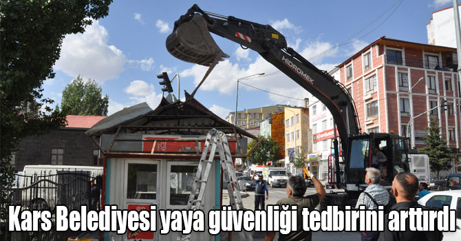 Kars Belediyesi yaya güvenliği tedbirini arttırdı