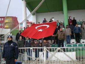 Kars Taraftardan teröre lanet