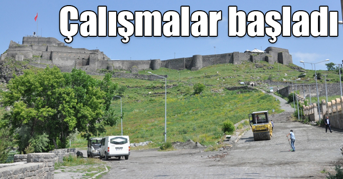 Tarihi Kars Kalesi altına kilit taşı döşeniyor