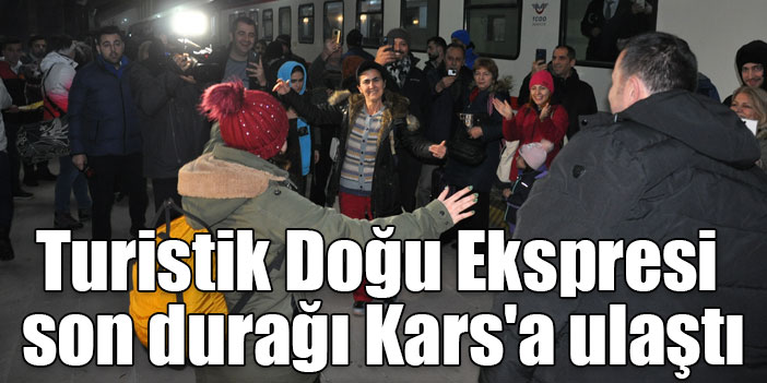 Turistik Doğu Ekspresi son durağı Kars'a ulaştı