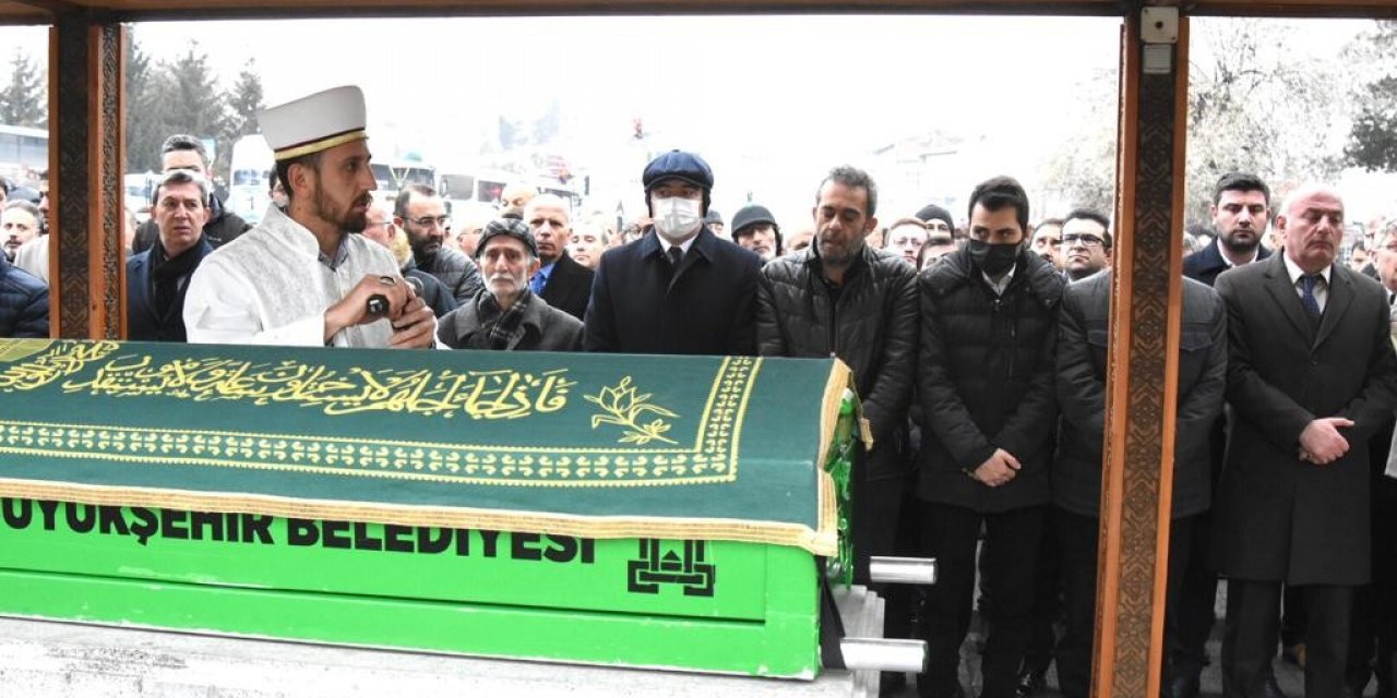 Ahmet Saatçioğlu son yolculuğuna uğurlandı
