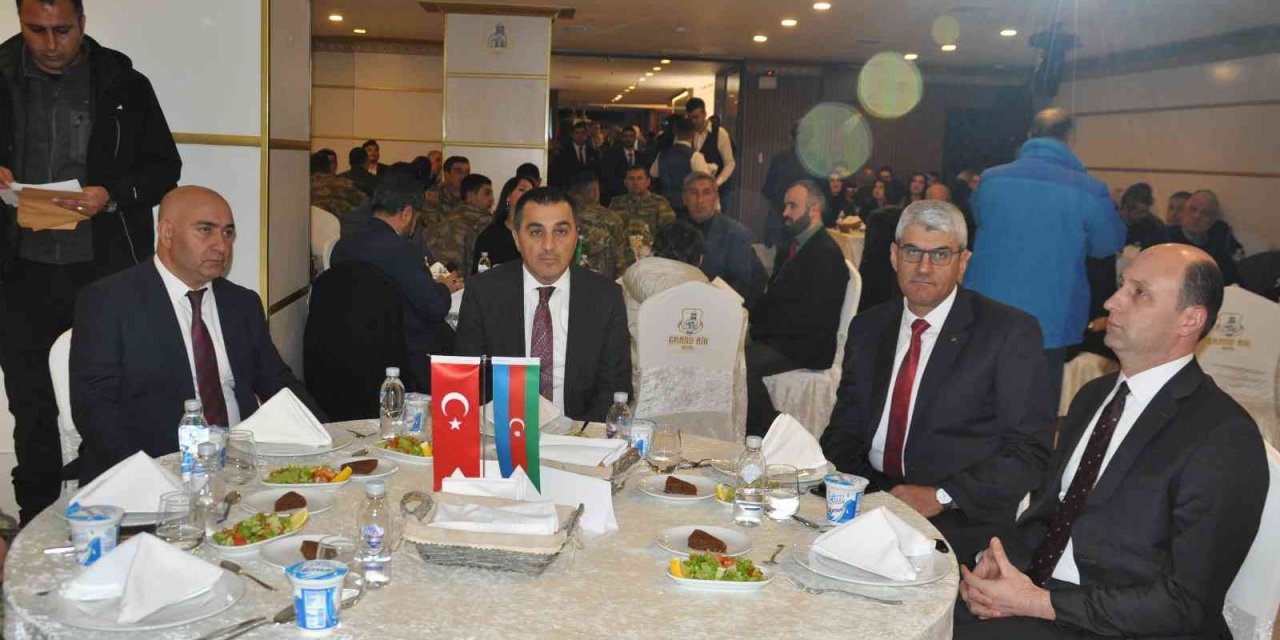 20 Ocak’ta katledilen Azeriler Kars’ta anıldı