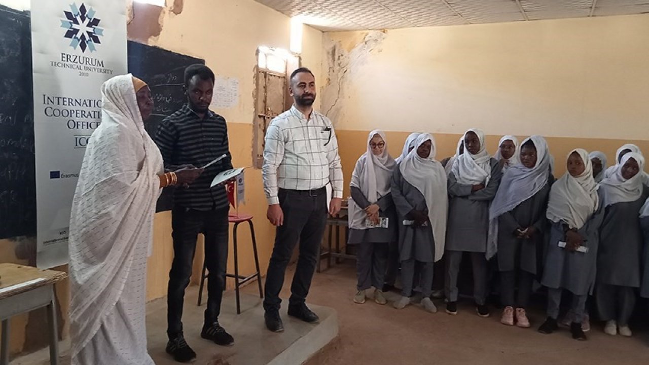 ETÜ, Sudan’da Türk Üniversiteleri Tanıtım Fuarı’na katıldı