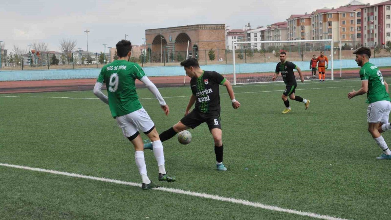 Kars 36 Spor: 6 Iğdır Es Spor: 2
