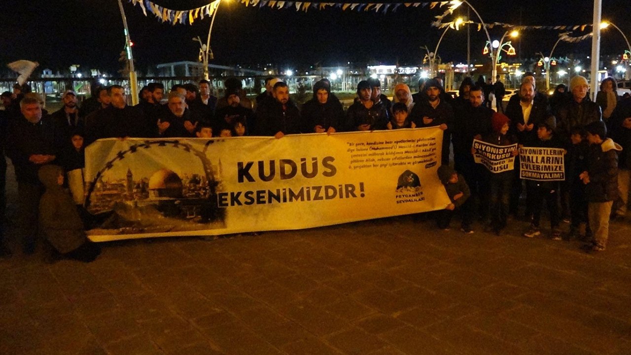 "Dünya Kudüs Günü" münasebeti ile Ağrı’da basın açıklaması gerçekleştirildi