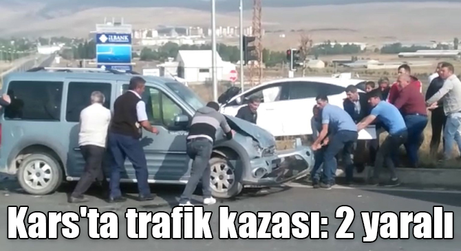 Kars'ta trafik kazası: 2 yaralı