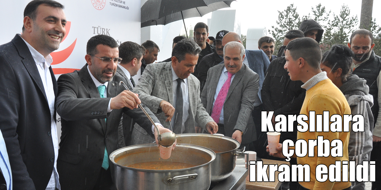 Kars’ta Türk Mutfağı Haftası etkinliğinde çorba ikram edildi