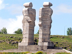 Kars'ın Ucubesi İçin Son Karar Yıkım Oldu