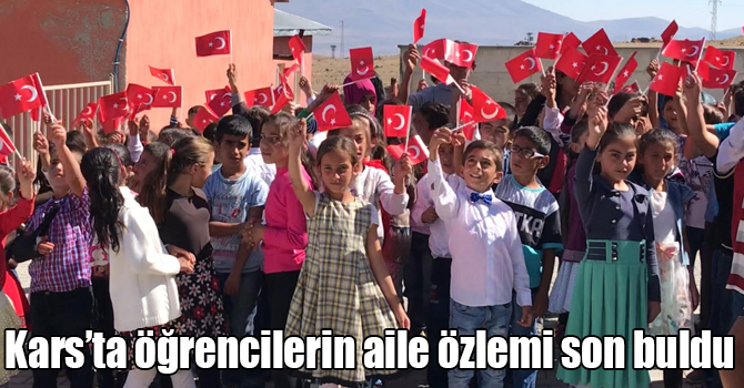 Kars’ta öğrencilerin aile özlemi son buldu