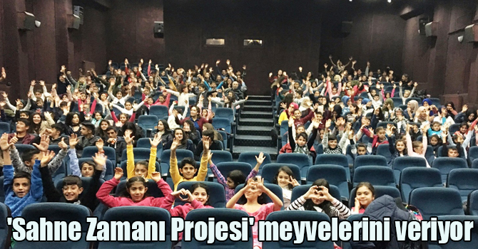 Kars'ta 'Sahne Zamanı Projesi' meyvelerini veriyor