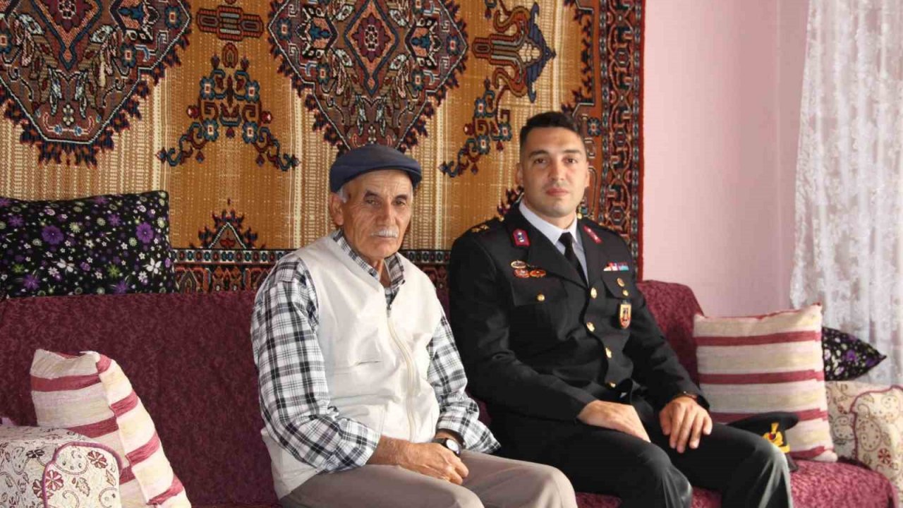 Şehit Özyörük kabri başında anıldı