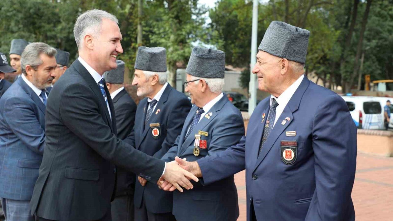 İnegöl düşman işgalinden kurtuluşunun 101. yılını kutluyor