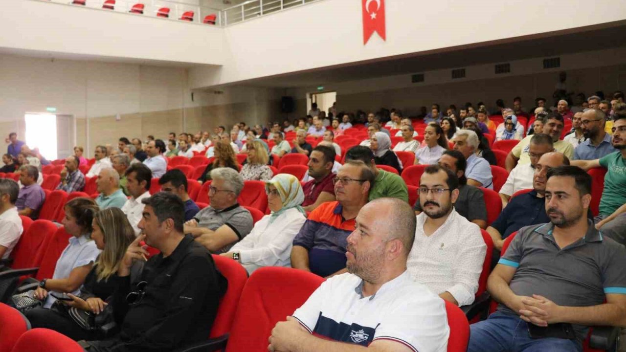 Afyonkarahisar’da öğretmenlere yönelik seminer