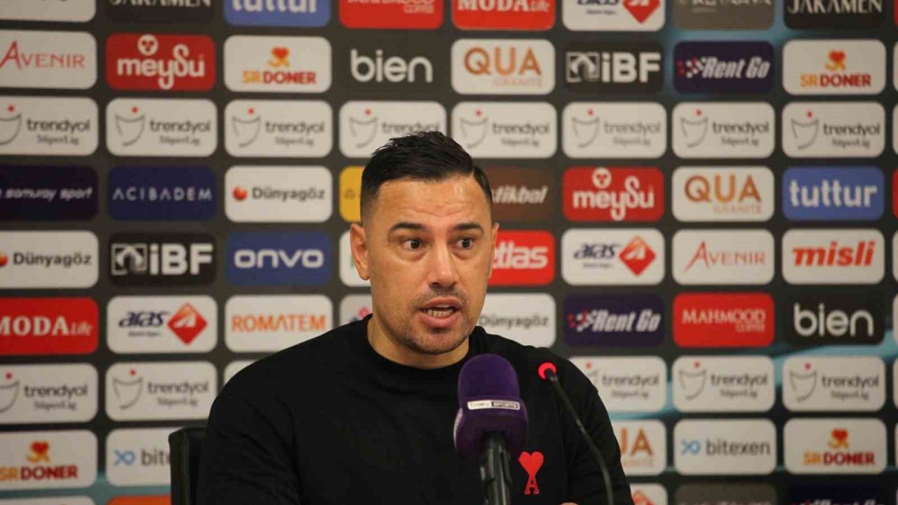 Kayserispor’da beklenmedik ayrıldık