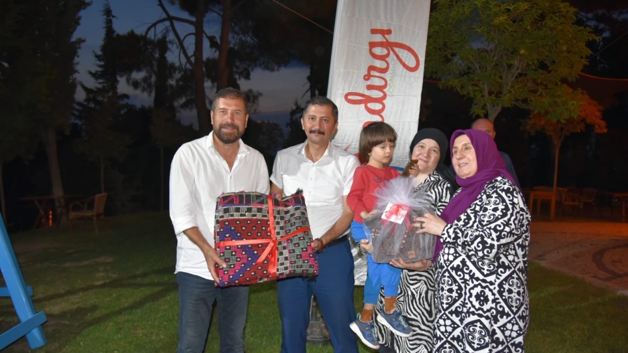Kaymakam Zafer Oktay Sındırgı’ya veda etti