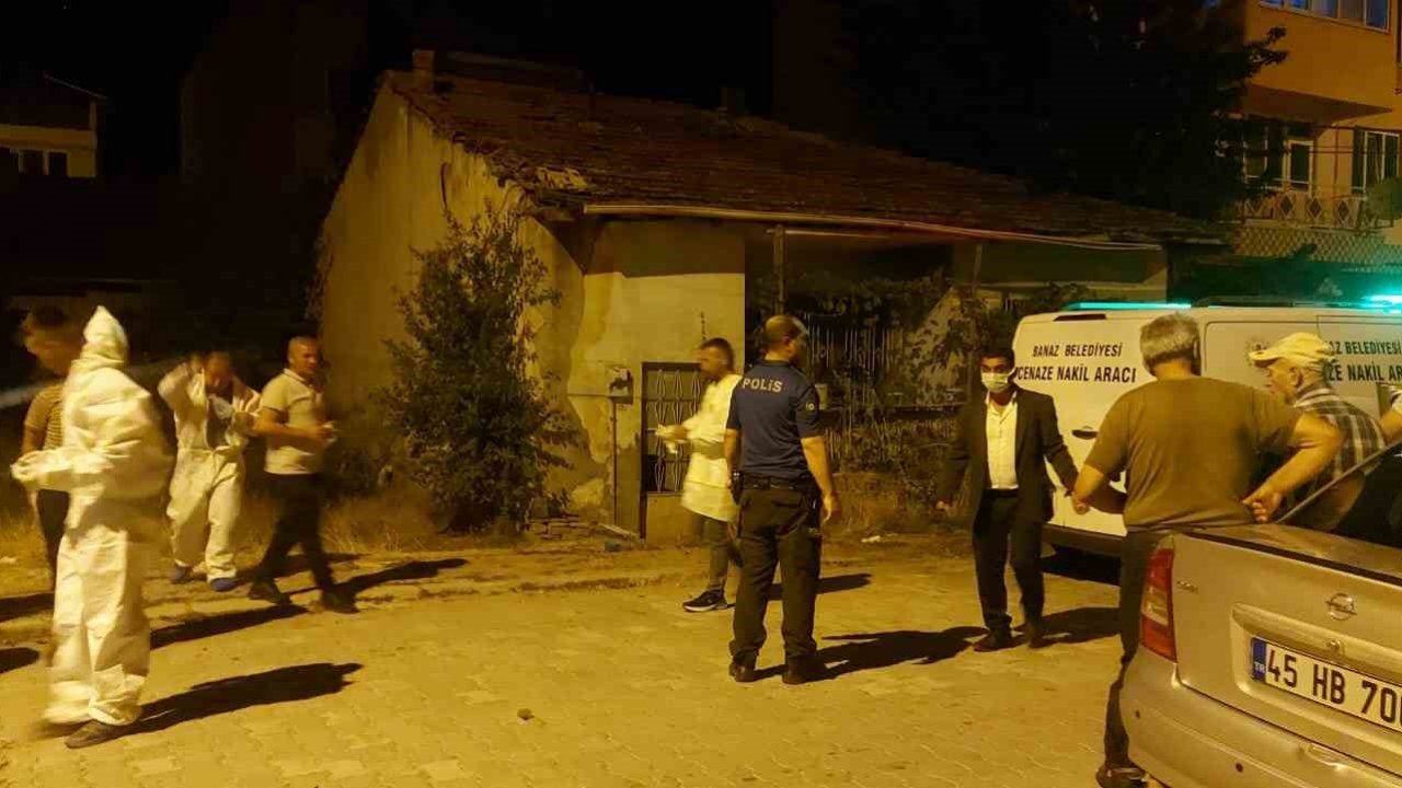 Uşak’ta yaşlı adam evinde ölü olarak bulundu