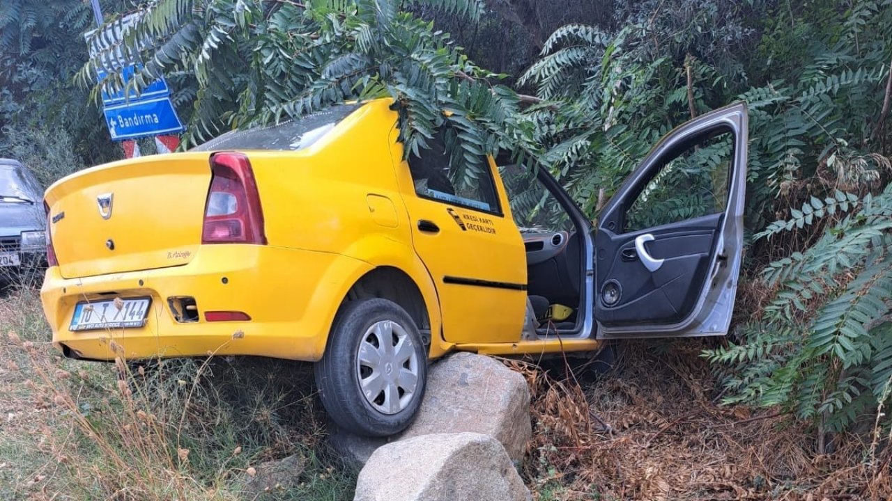 Erdek’te trafik kazasında 2 kişi yaralandı