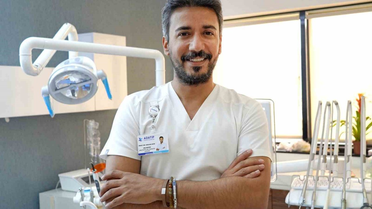 Ağız ve Diş Sağlığı Profesörü Hakan Akın Özel Adatıp Hastanesi’nde