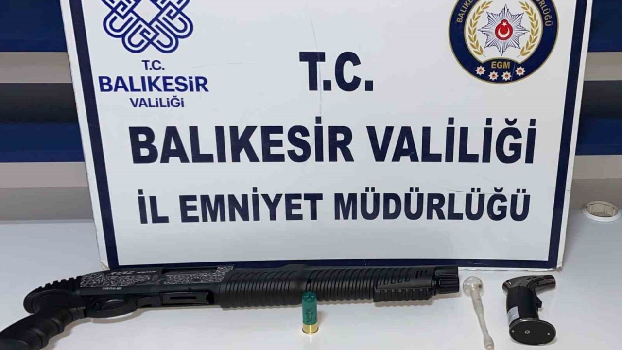 Balıkesir’de aranan 17 şahıs tutuklandı