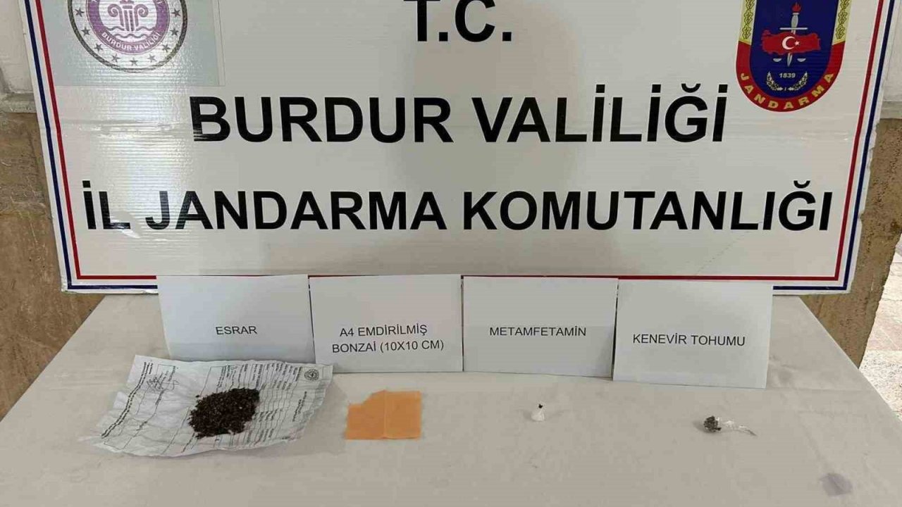 Burdur’da jandarmadan uyuşturucu operasyonu