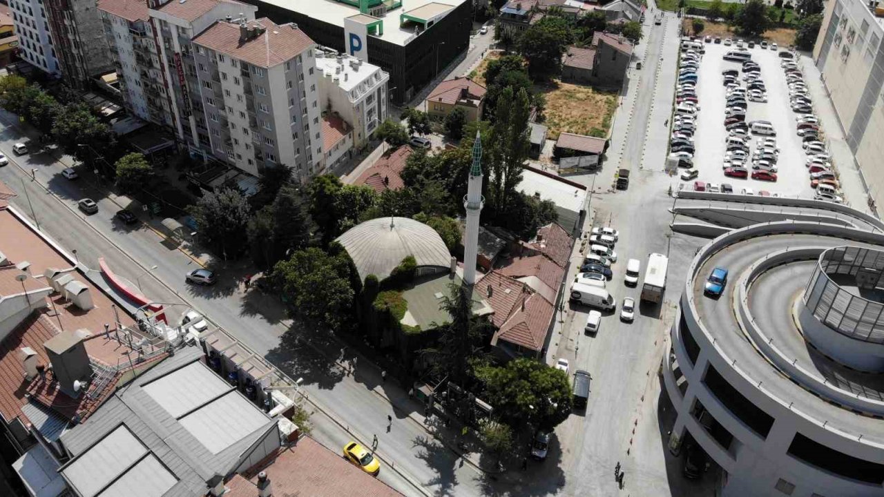 Avukat Pınar Turhanoğlu; "Caminin yerine ticaret ve turizm alanı yapacaklar"