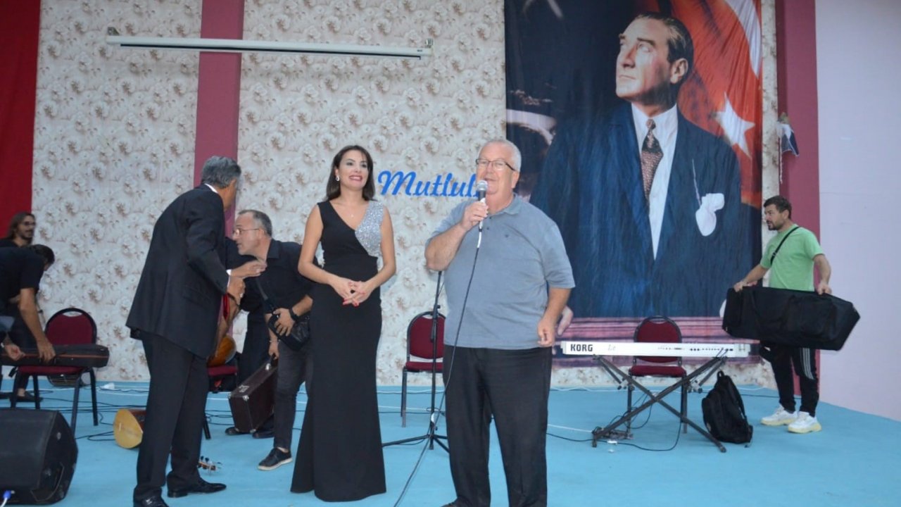 Gömeç’te kurtuluş yıldönümü etkinlikleri konserlerle sürüyor