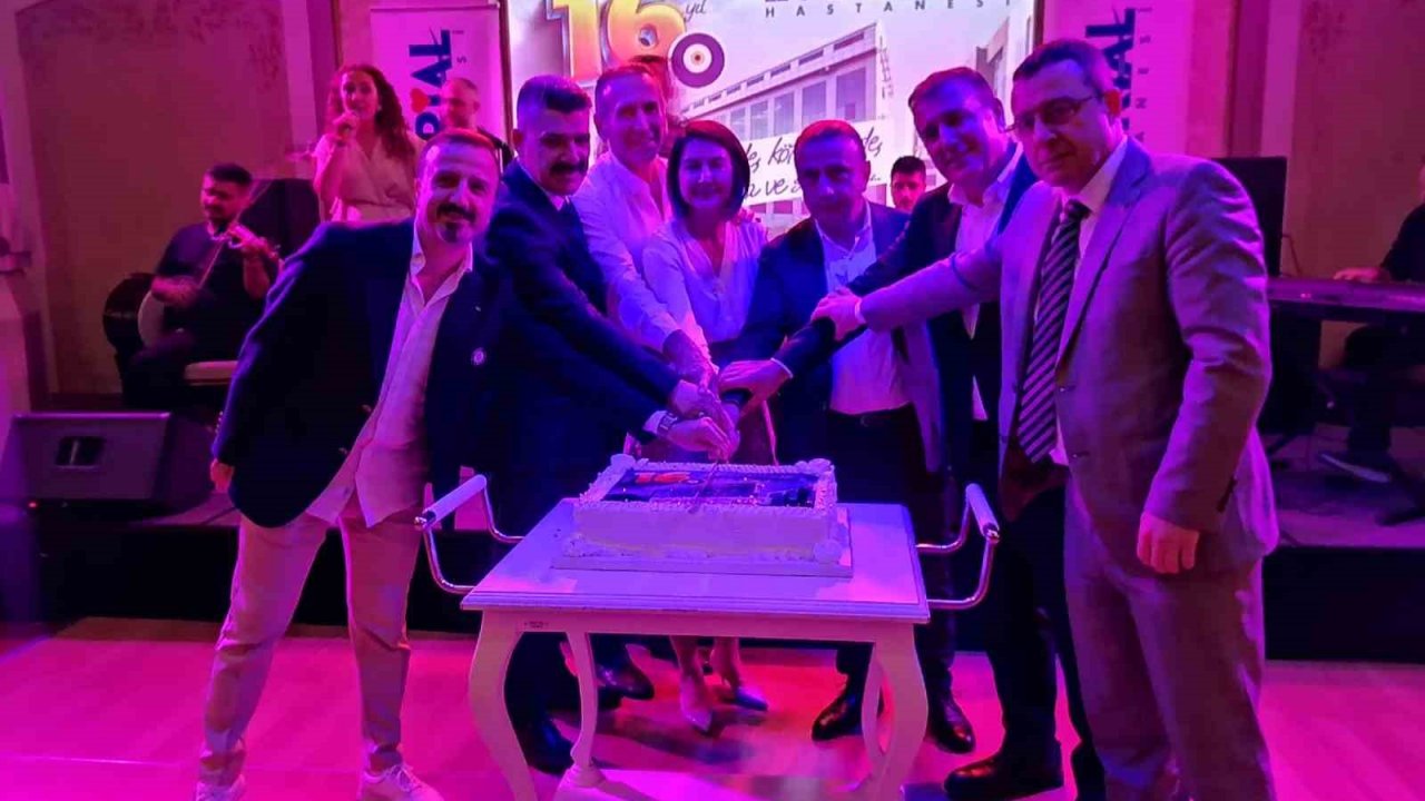 Özel İmperial Hastanesi 16. yaşını kutladı