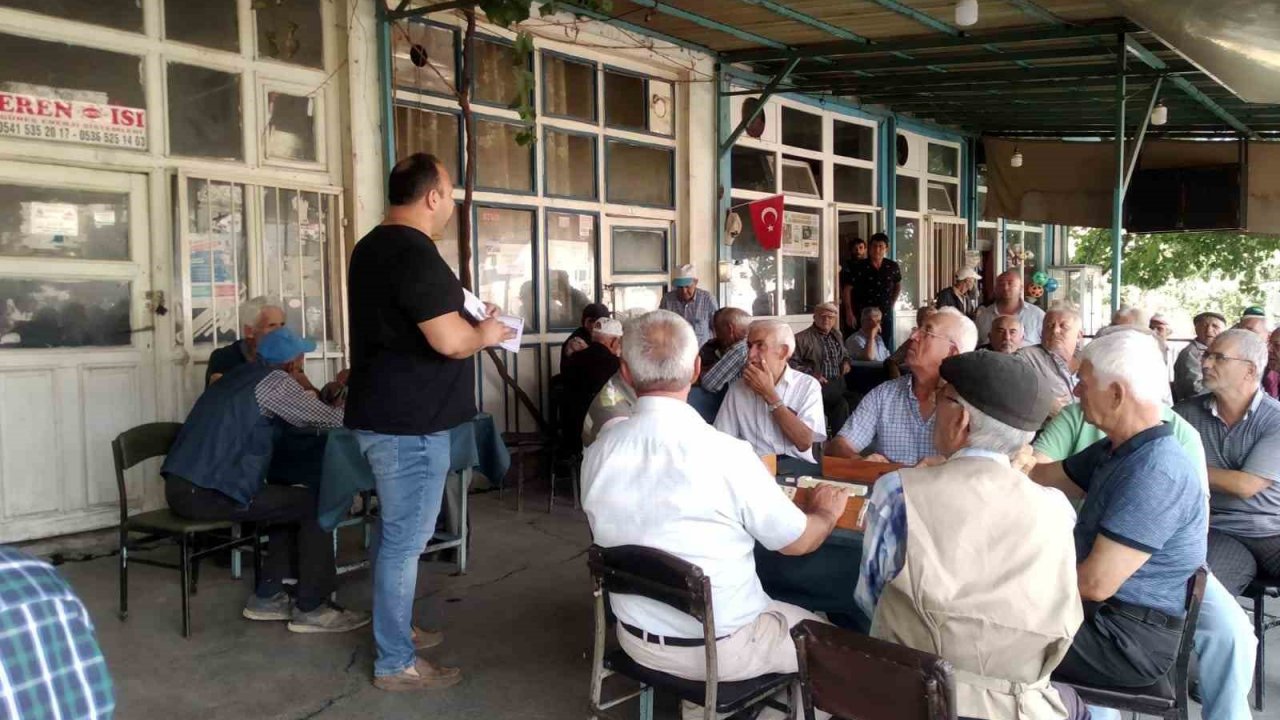 Çiftçiler tarla faresi ile mücadele konusunda bilgilendirildi